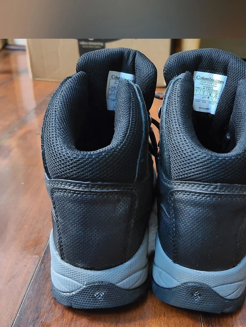 Columbia Women's Newton Ridge Plus Waterproof Hiking Boots - Black - Size 7 Wide
